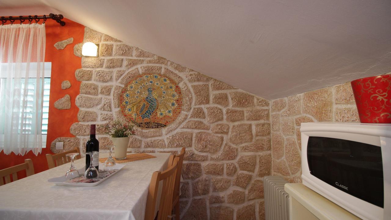 Apartment Ivanka Omiš Εξωτερικό φωτογραφία