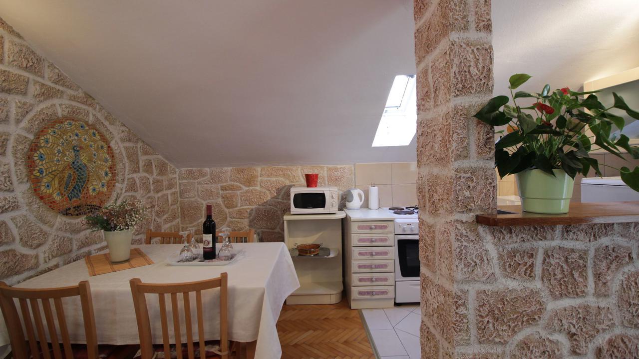 Apartment Ivanka Omiš Εξωτερικό φωτογραφία