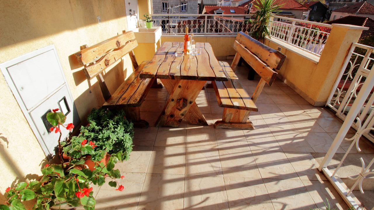 Apartment Ivanka Omiš Εξωτερικό φωτογραφία