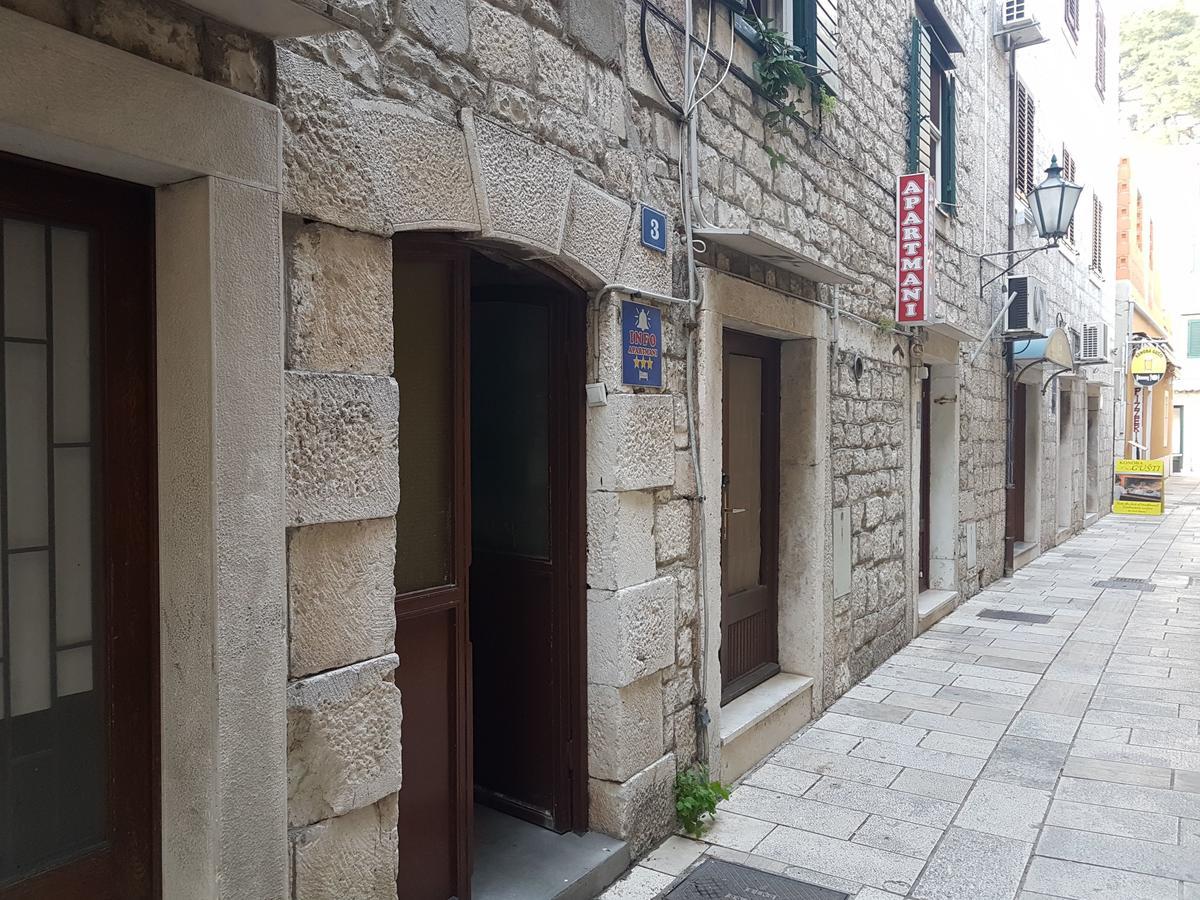 Apartment Ivanka Omiš Εξωτερικό φωτογραφία